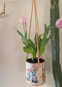 Daisy Boots Planter (hanging)